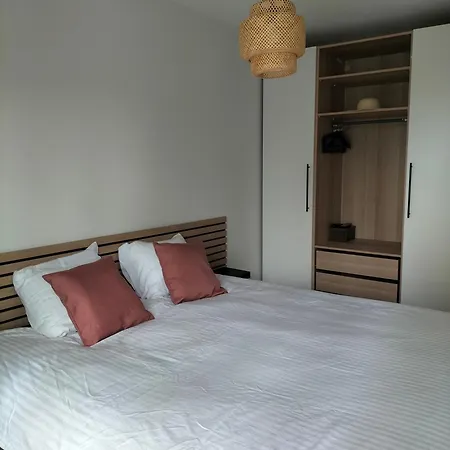 Appartement Met Zeezicht - The Waves - Odette Aan Zee Oostende