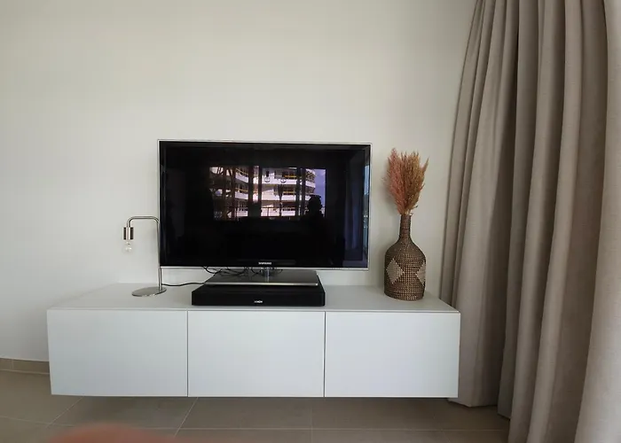 Met Zeezicht - The Waves - Odette Aan Zee Ostend