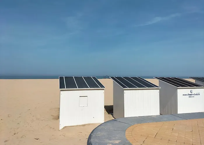 Met Zeezicht - The Waves - Odette Aan Zee 아파트