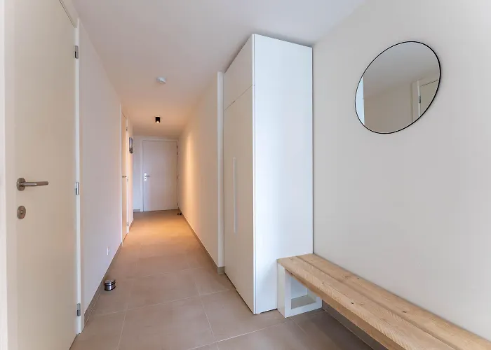 Met Zeezicht - The Waves - Odette Aan Zee * 오스텐드