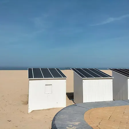 Met Zeezicht - The Waves - Odette Aan Zee Apartament