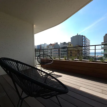 Met Zeezicht - The Waves - Odette Aan Zee * Ostenda