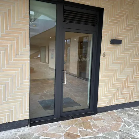 Met Zeezicht - The Waves - Odette Aan Zee Apartament